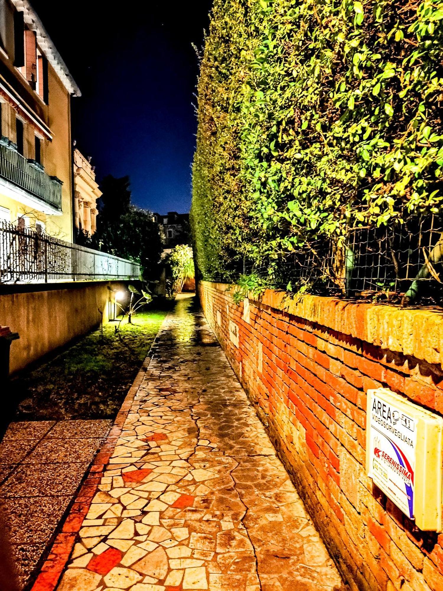 Dorsoduro Venice Apartment Екстер'єр фото